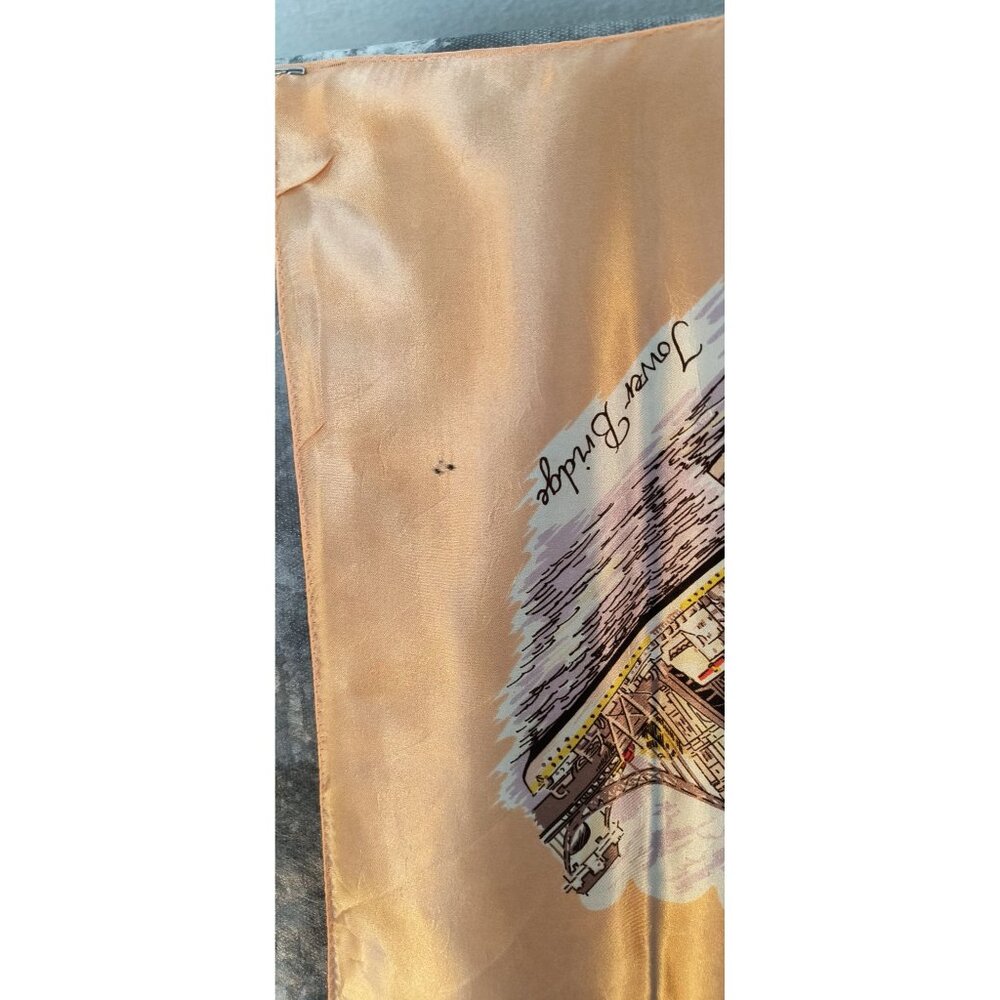 Vintage Peach London Scarf With Iconic Landmarks Print - Picture 7 of 10